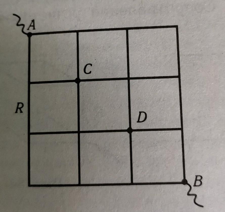 На рисунке дано поле расчерченное на квадраты со стороной 3