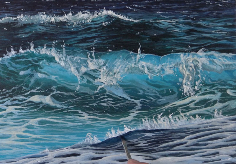 Adding sea spray to the wave on the foreground