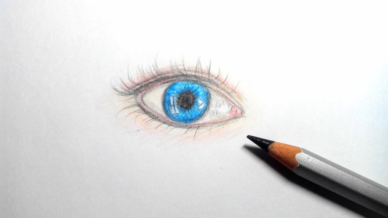 Глаза карандашом: рисунок